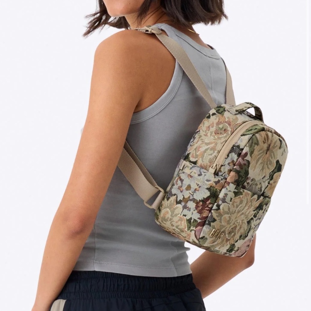Beis Vintage Floral mini backpack